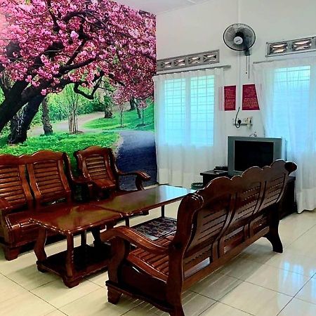 Sakura Guest House Cameron Highlands Exterior photo